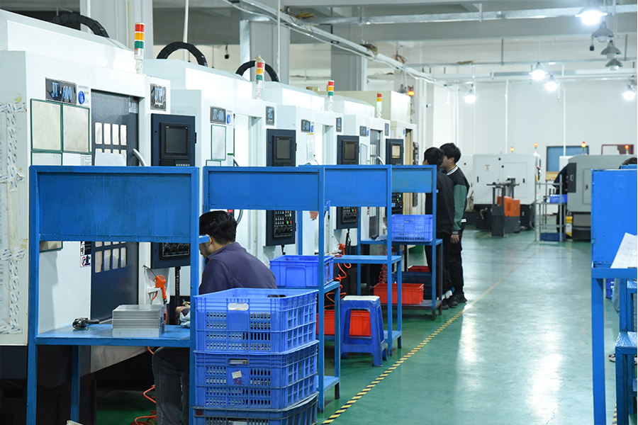 China cnc machining services